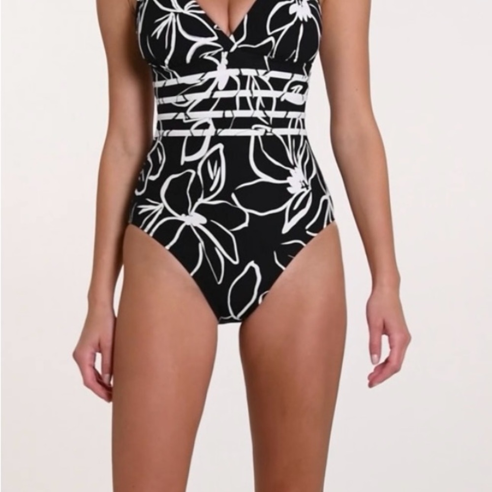 La Blanca  Moonlit Silhouette Multi-Strap Cross-Back One Piece Size 12.